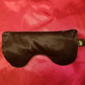 Asutra silk eye pillow